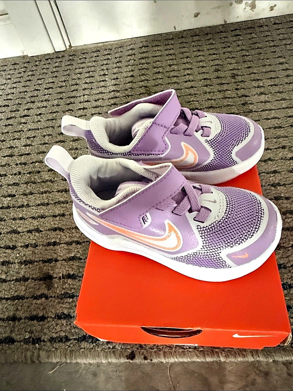 Nike Giannis Immortality 4 Kids Purple & White Sneakers